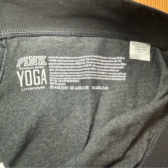PINK by Victoria’s Secret PINK Nation Charcoal Gray & Red Leggings Small - Picture 5 of 5